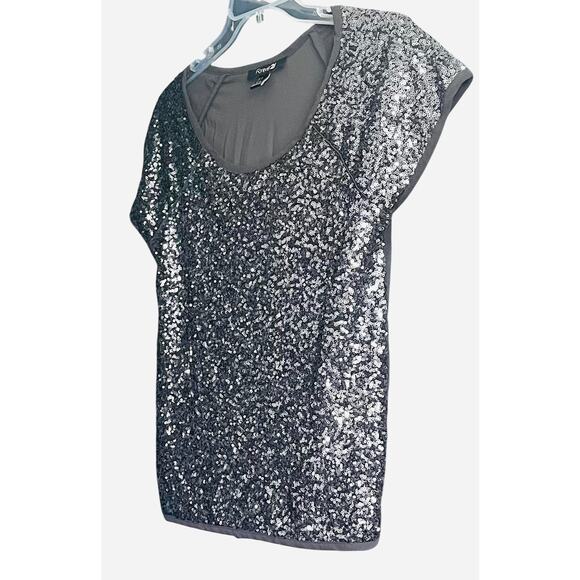 FOREVER 21 CAP SLEEVE PULL-OVER SCOOP NECKLINE BLOUSE, M, SMOKEY GREY - SEQUENCE - Picture 4 of 10